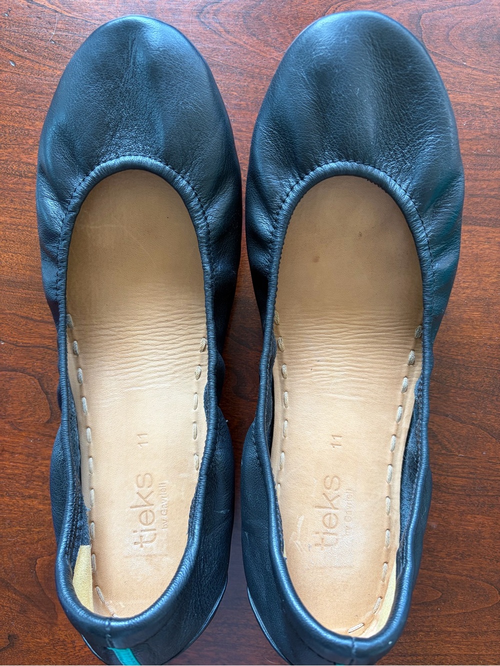 Tieks Black Leather Ballet Flats with Turquoise Heel Tab Size 11 - Picture 4 of 5